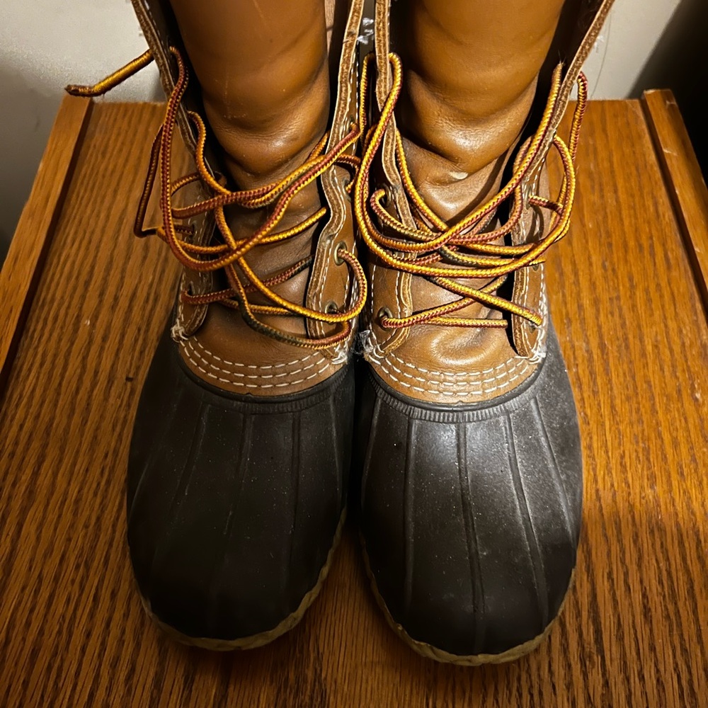 L.L. Bean genuine leather lace-up Duck Boots